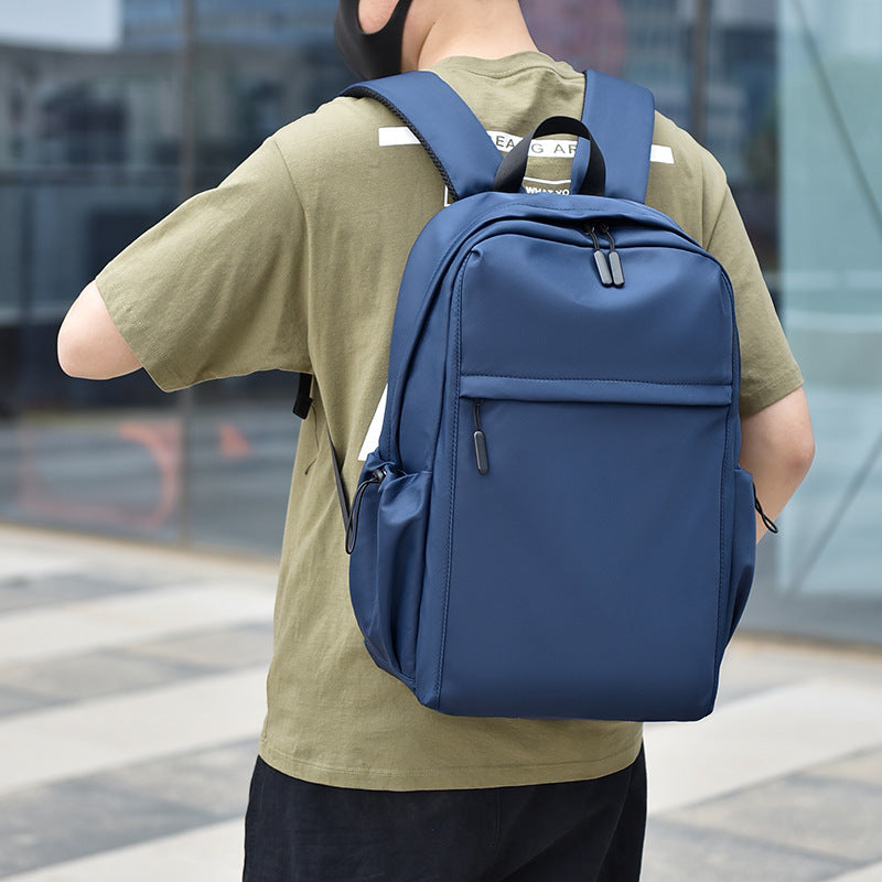 Vielseitiger Wasserfester Rucksack Karnz