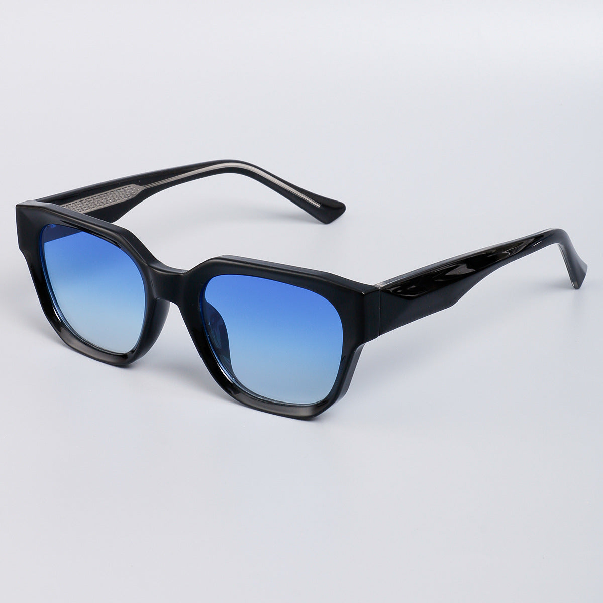 Damen Sonnenbrille im stilvollen, kantigen Design mit UV-Schutz Karnz