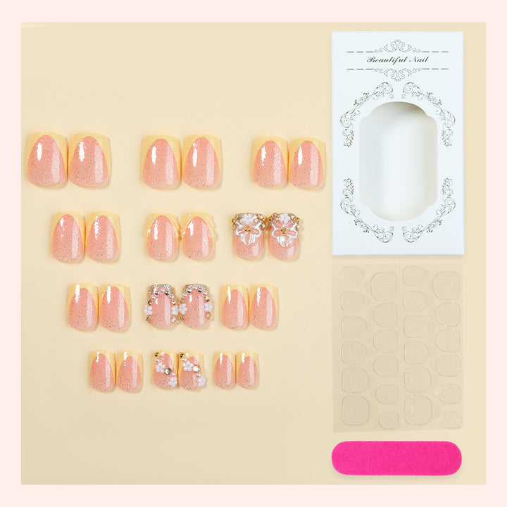 Elegantes florales Press-On-Nagelkunstset Karnz