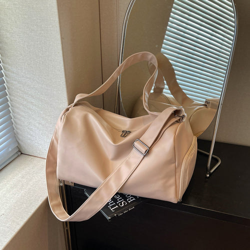 Stylische Leder Reisetasche Karnz