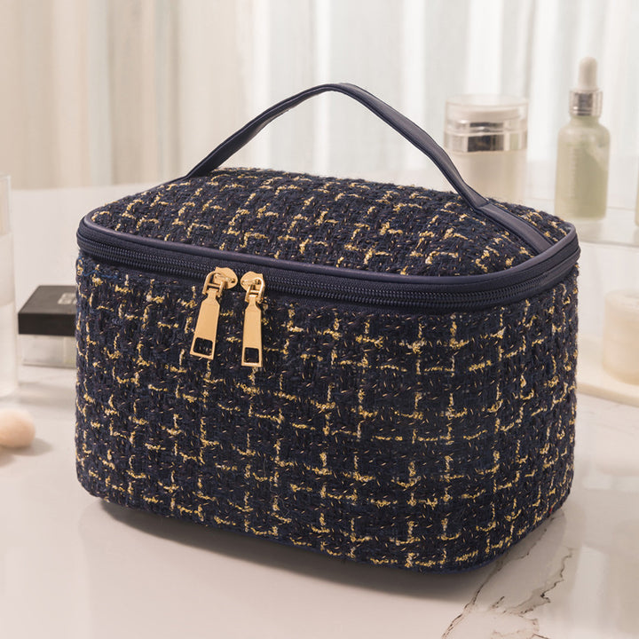 Stilvolle gesteppte Kosmetiktasche Karnz