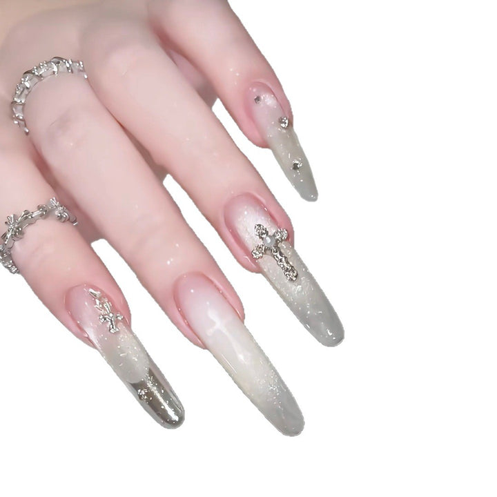 Elegantes Dekoratives Press-On-Nagelset mit Strass-Kreuzakzenten Karnz