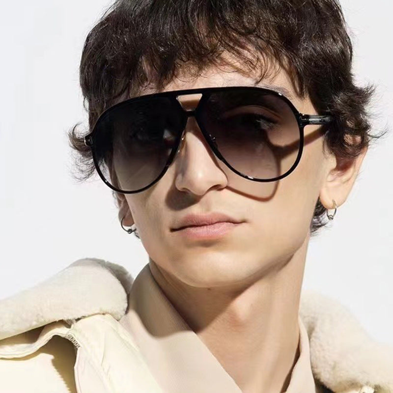 Damen modische Sonnenbrille im stylischen Pilotenlook Karnz