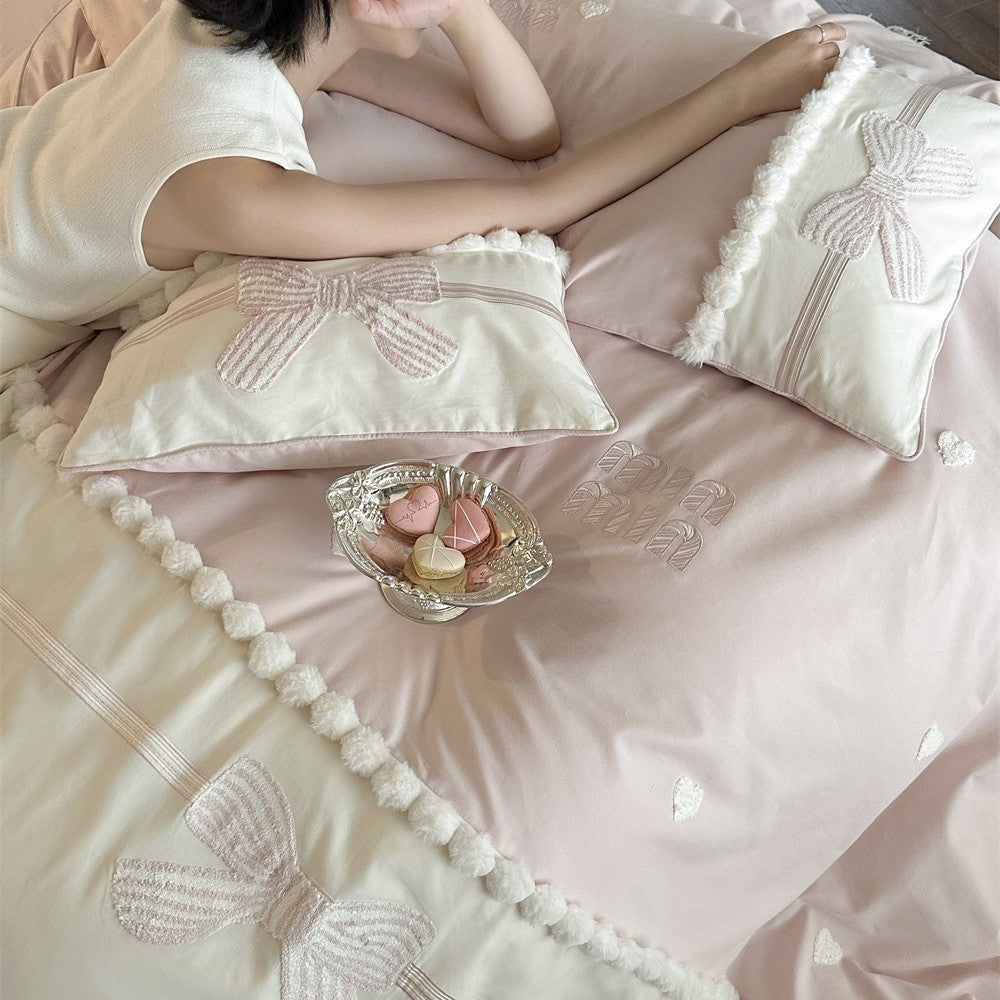 Bestickte Schleife und Pom-Pom Besatz Luxus Bettbezug Set