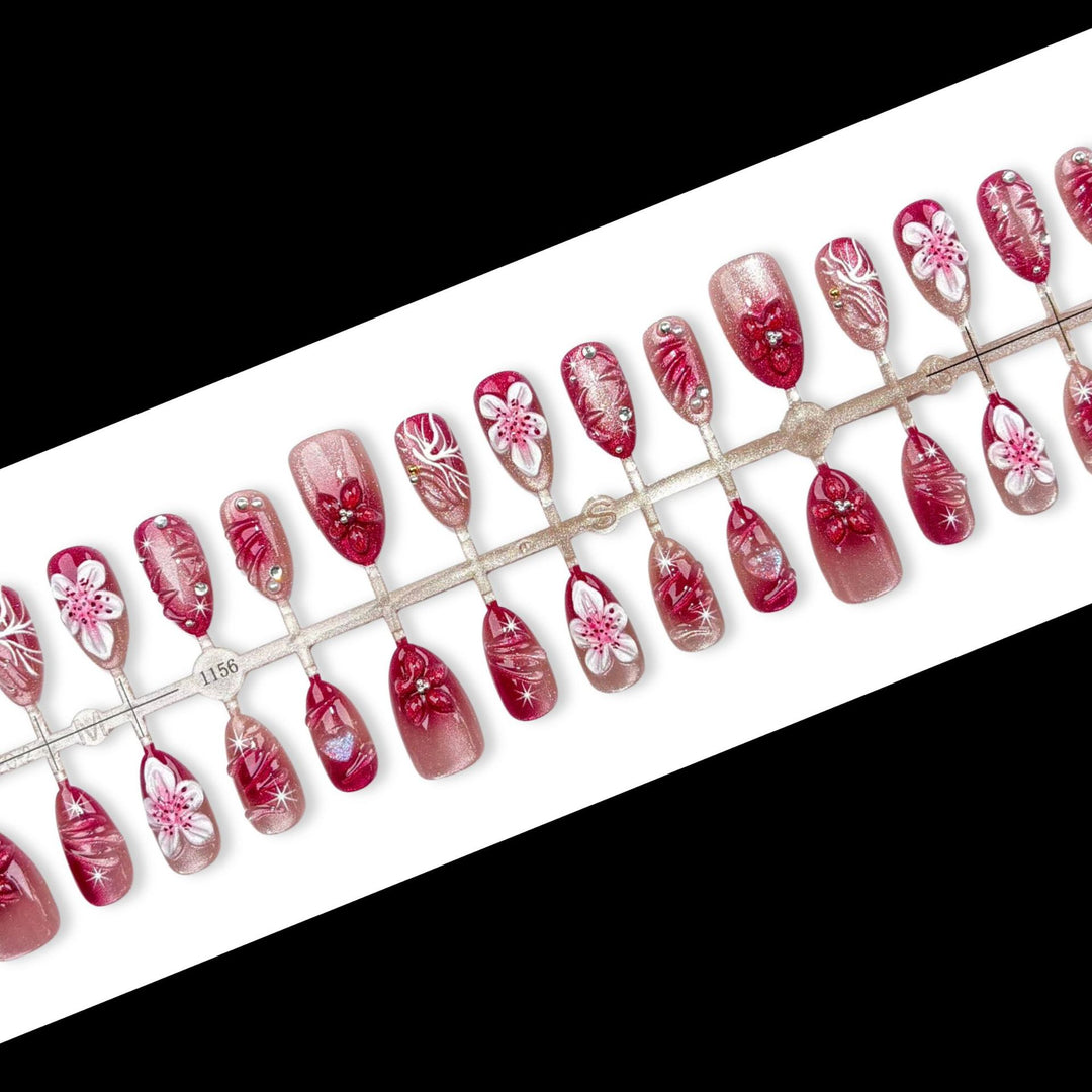 Dekoratives Floral Nail Art Set