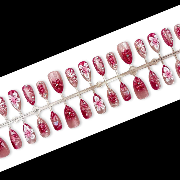 Dekoratives Floral Nail Art Set