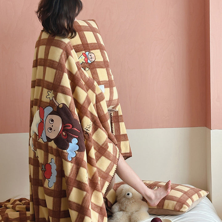 Kuscheldecke kariert mit applizierten Tiermotiven und weichem Veloursfutter