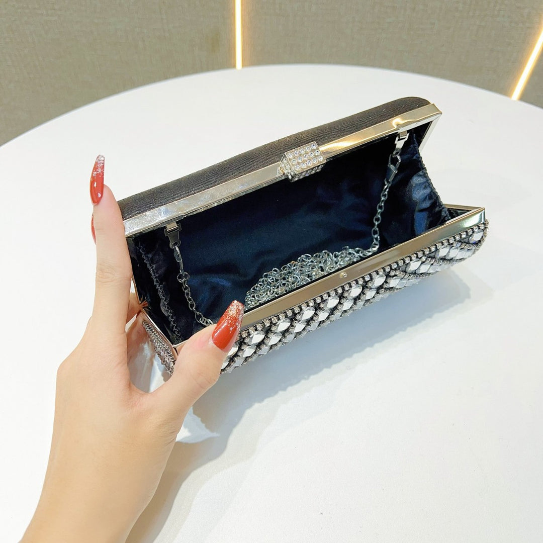 Glitzernde kristallbesetzte Abend-Clutch