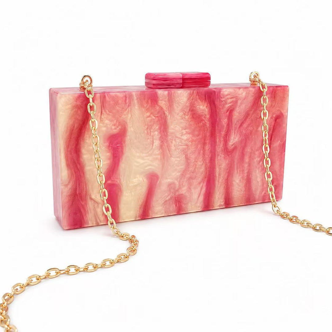 Künstlerische Acryl-Clutch