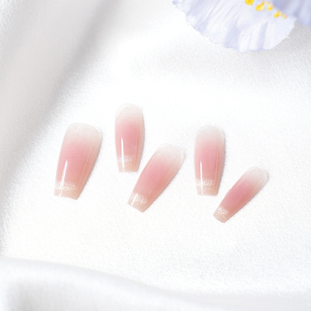 Handgefertigtes Press-On Nagelset Karnz