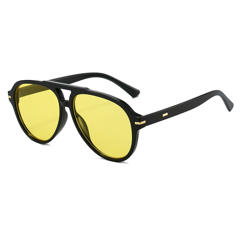 Damen modische Sonnenbrille mit schickem Tortoise-Rahmen Karnz