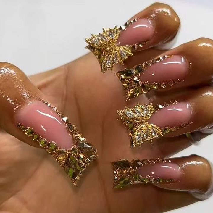 Glamouröse Strass-Schmetterling Press-On Nägel Karnz