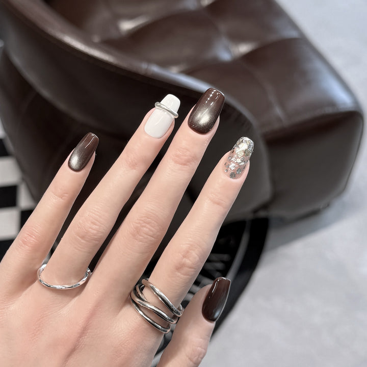 Press-On Nail Art Set mit Ombre- und Glitzerakzenten Karnz