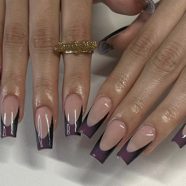 Trendy Ombre Stiletto Nagelerweiterungen