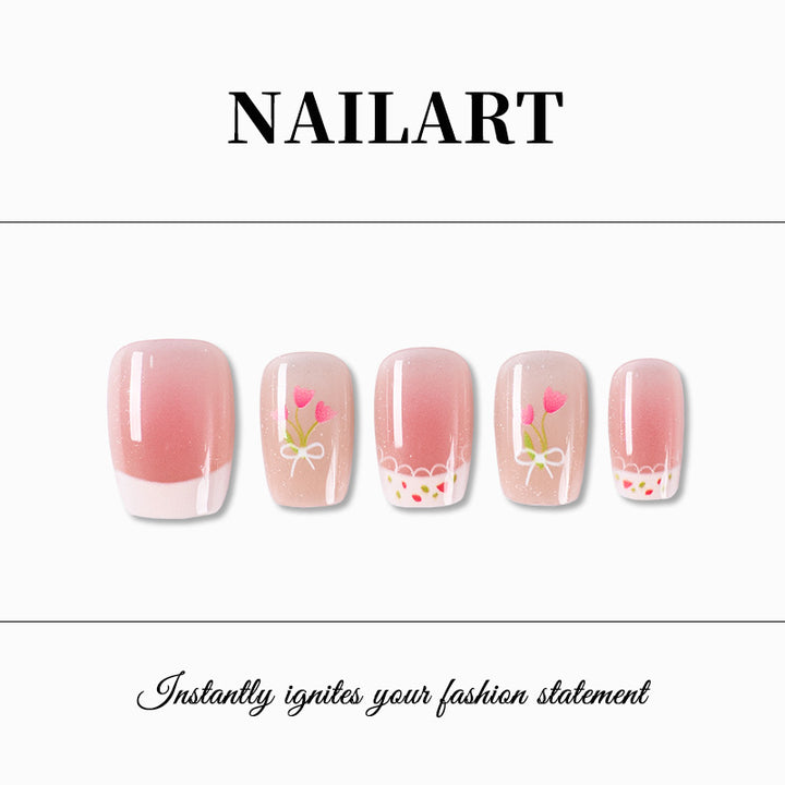 Blumeninspiriertes Press-On Nagelkunstset Karnz