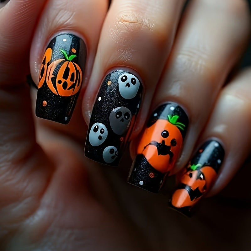 Halloween-Themen-Nagelkunst-Design