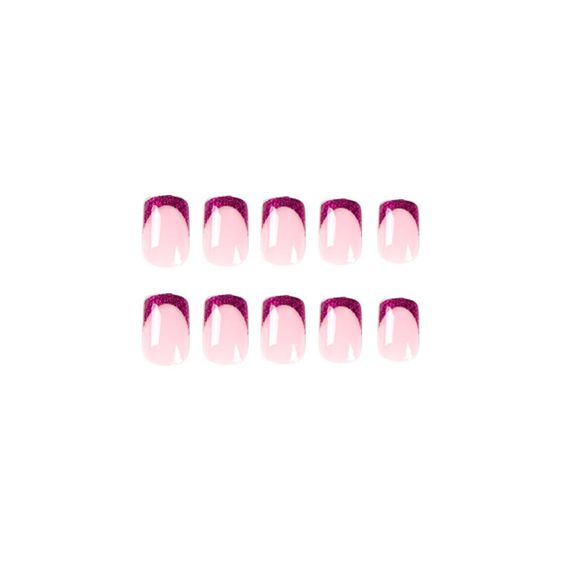 Glamouröse Nagelkunst mit Glitzerverzierung Karnz