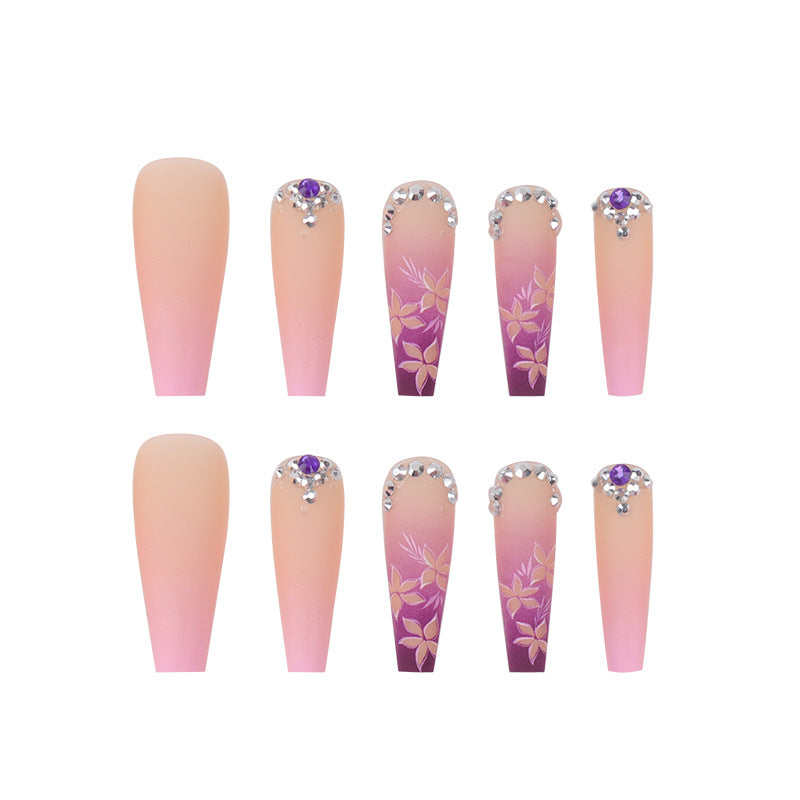 Künstlerische Nagelverlängerungen Karnz