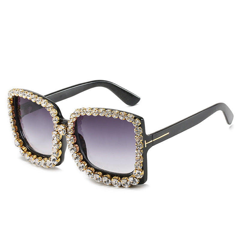 Glamouröse mit Strass besetzte Oversized-Sonnenbrille Karnz