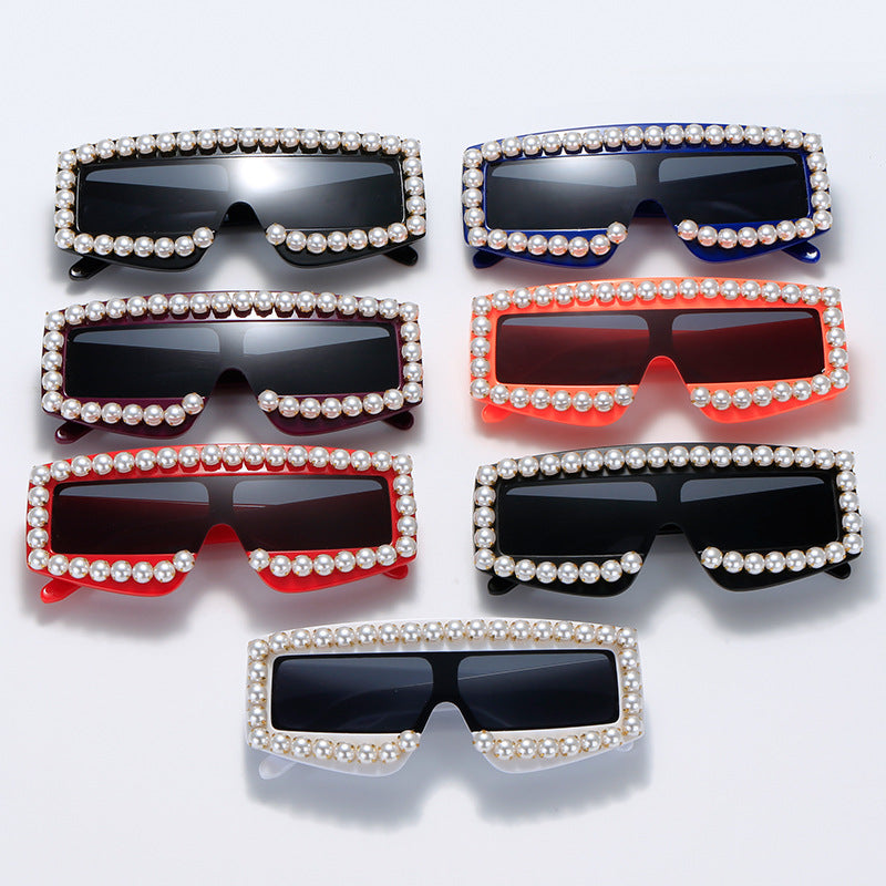 Damen modische Sonnenbrille mit Perlen-Applikationen Karnz