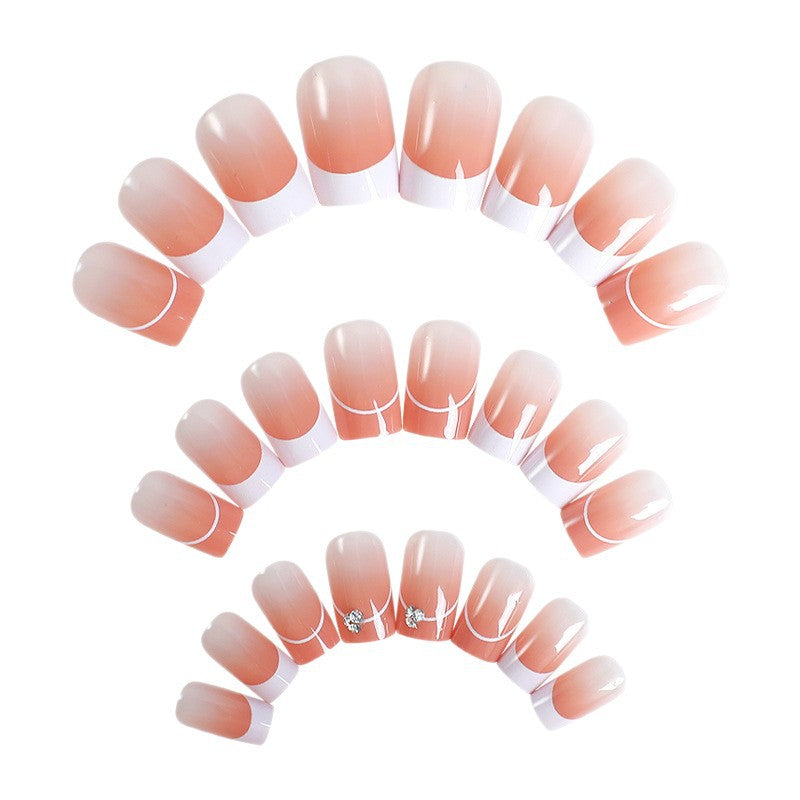 Elegante Nagelkunst Karnz