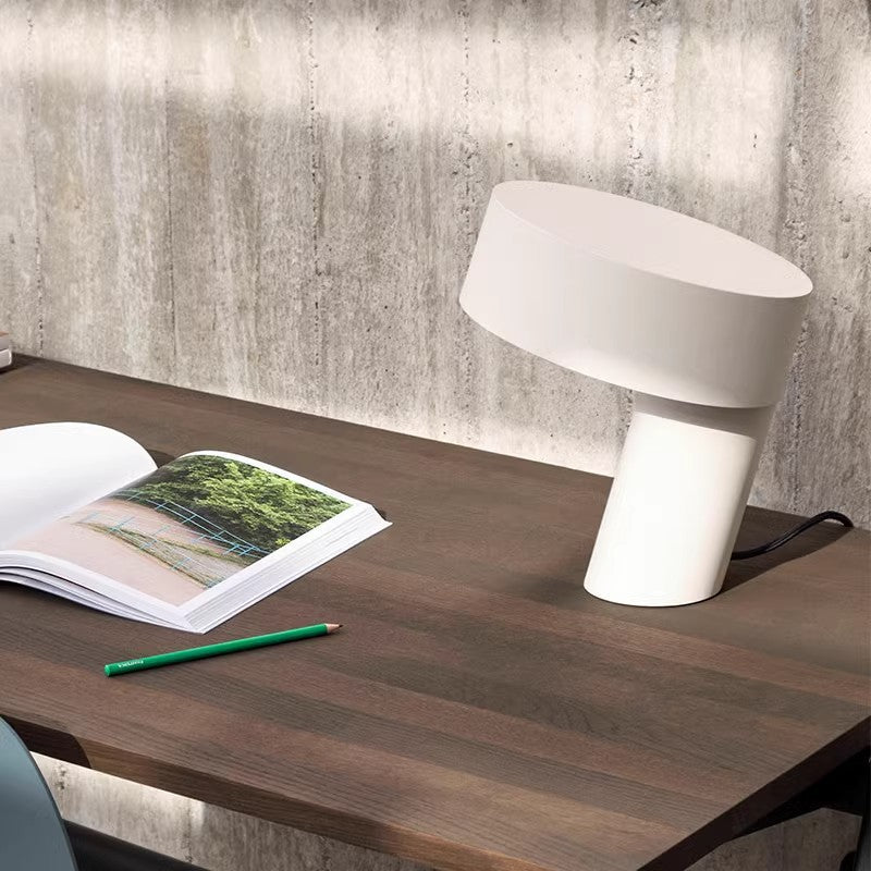 Einzigartige geometrische Akzent-Tischlampe