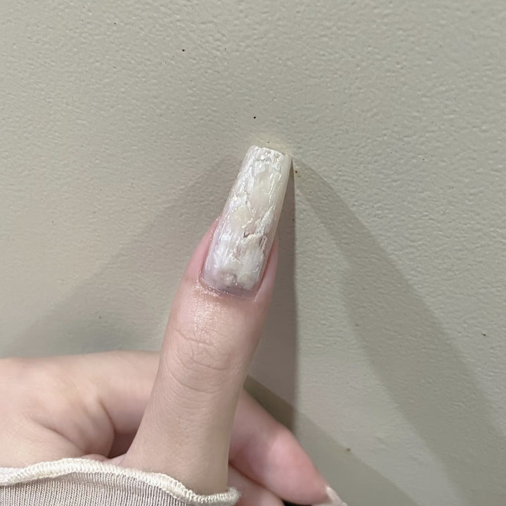 Einzigartige lange Stiletto-Nagelkunstverlängerungen