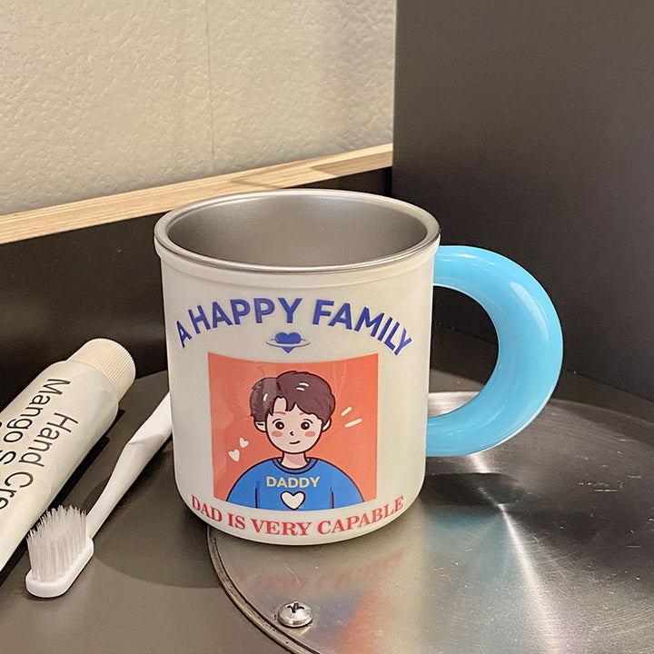 Keramiktasse mit Verspieltem Familienmotiv Karnz