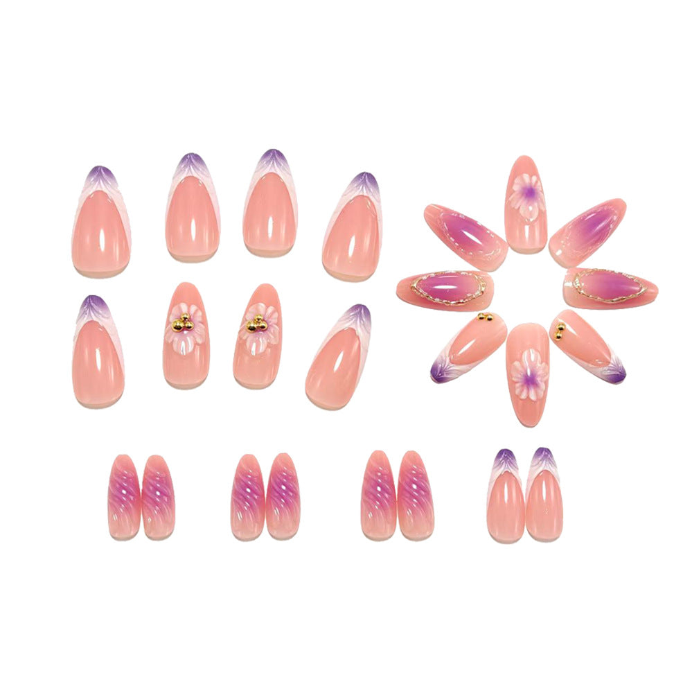 Kunstnägel mit Luxuriösem 3D Blumen- und Glitzer-Design Karnz