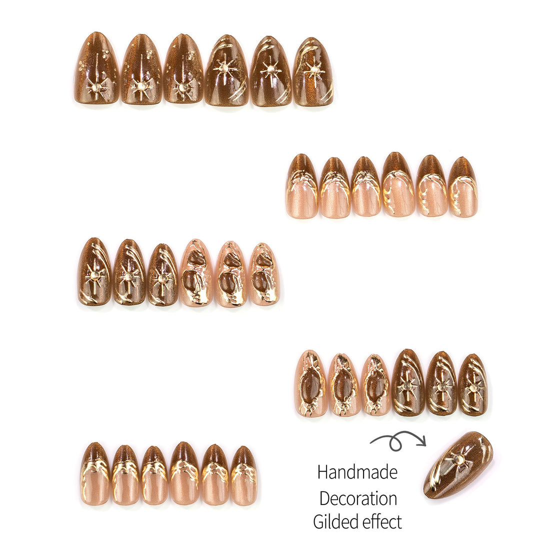 Dekoratives Press-On Nagelkunst-Set mit goldenen Akzenten