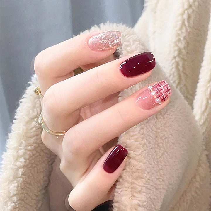 Glamouröse Nageldesigns Karnz