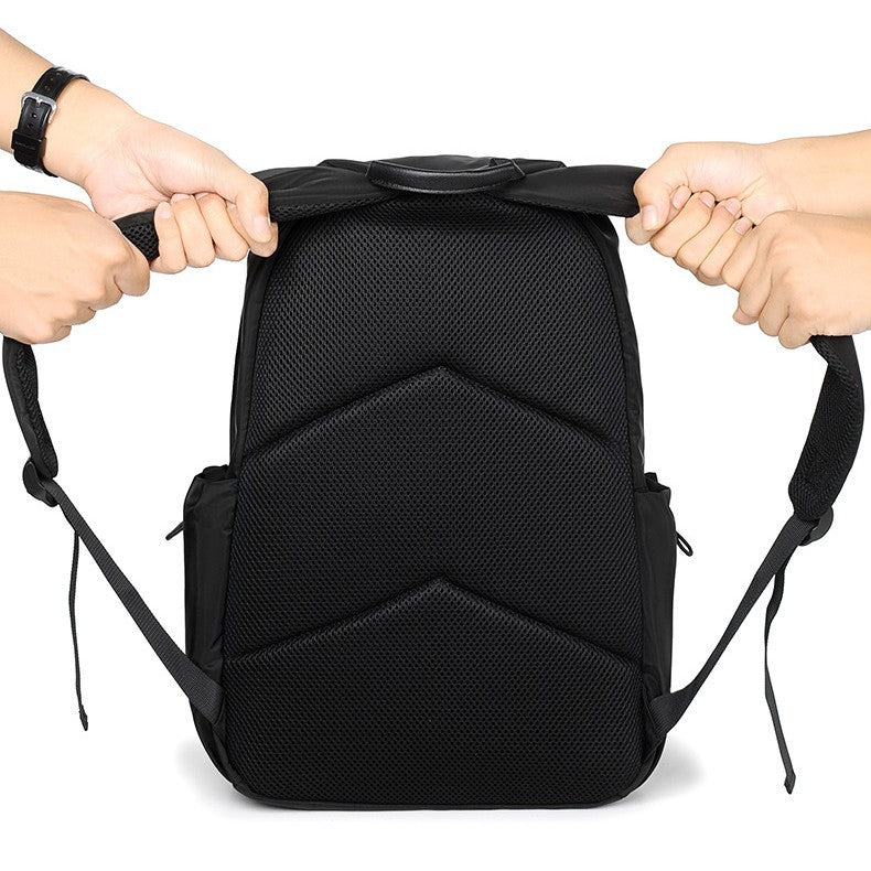 Leichter funktionaler Rucksack Karnz