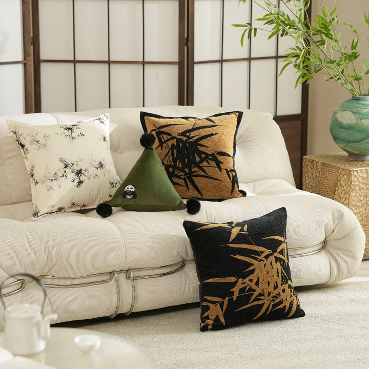 Dekoratives Samtkissen mit gesticktem Bambusmotiv und Keder
