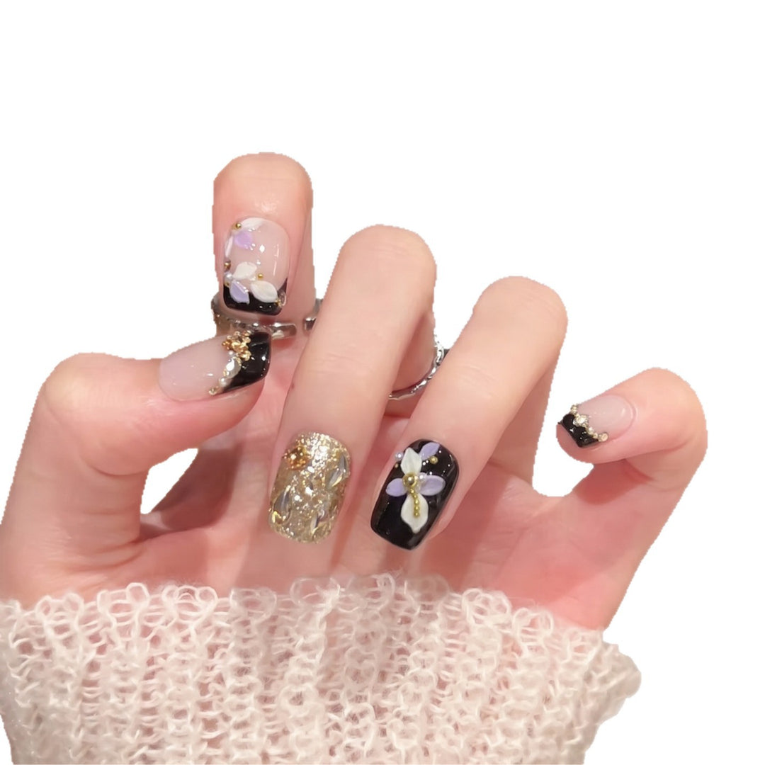 Dekorativer floral Press-On Nagelkunst Set Karnz 1788223891