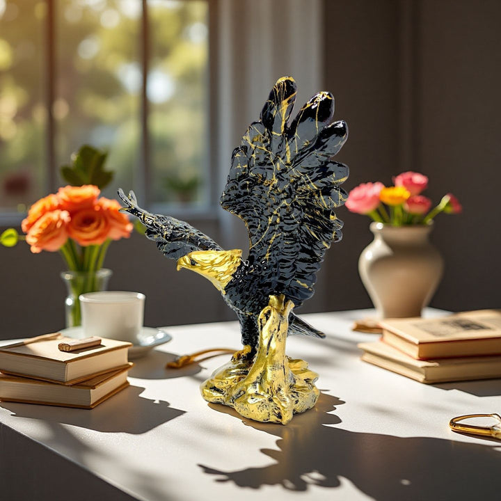 Kunstvolle Adler Skulptur Karnz