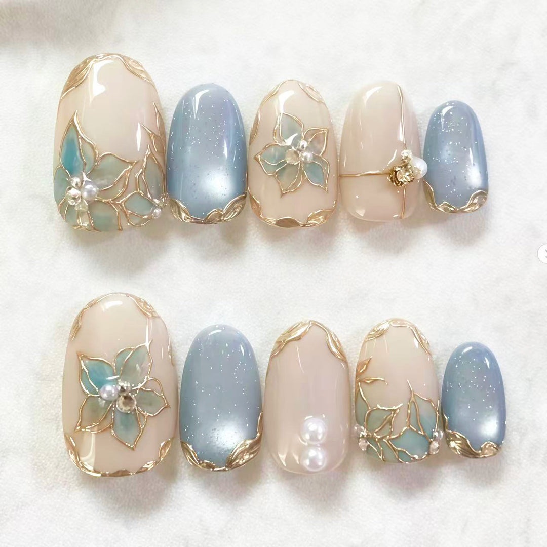 Künstlerisches Floral Press-On Nagelset