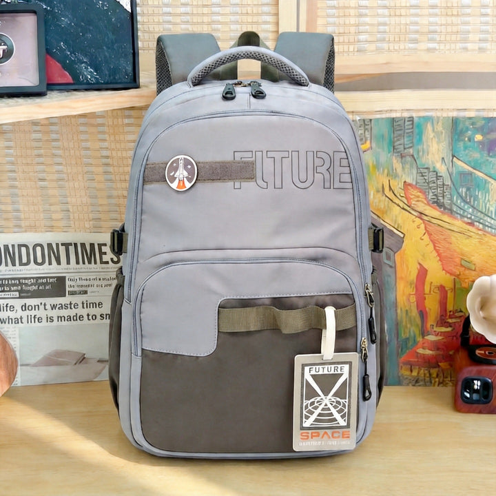 Futuristischer Grafikdesign-Rucksack Karnz