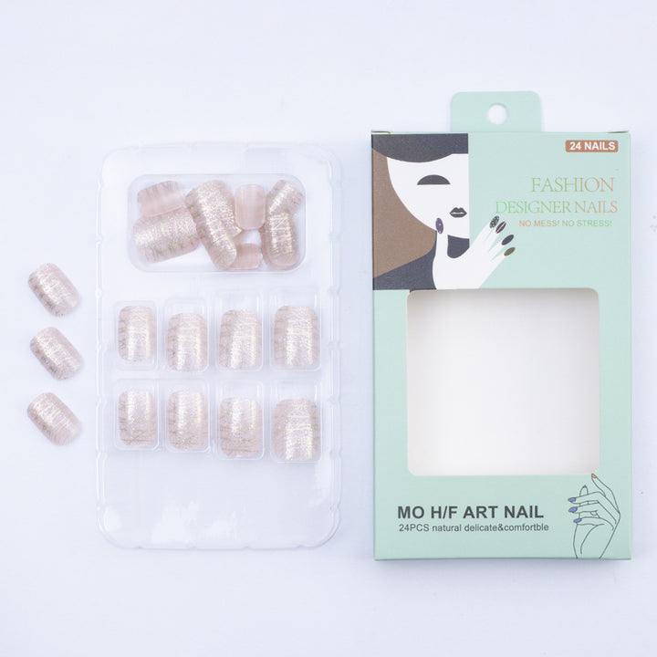 Kunstnägel mit elegantem Glitzerdesign Karnz
