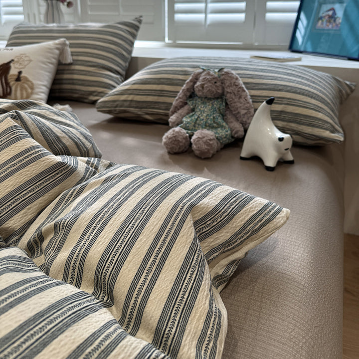 Premium Weiches Gestreiftes Quilt Set
