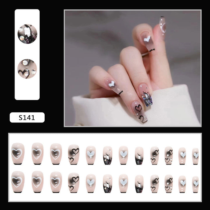 Kunstnagelset mit kreativen 3D-Verzierungen Karnz