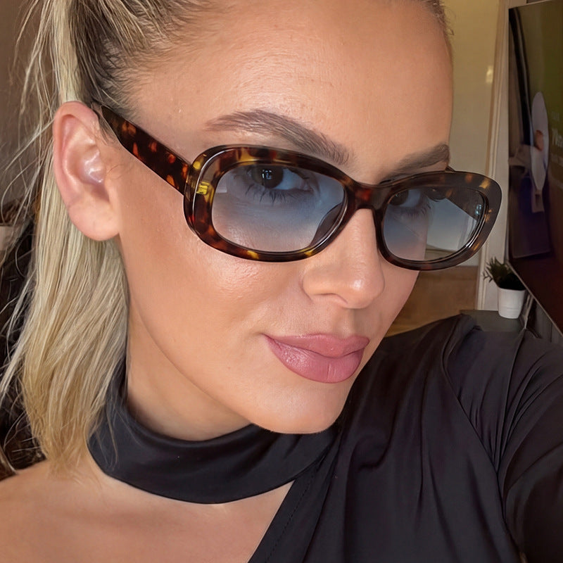 Damen oversized Sonnenbrille mit luxuriösem Rahmen und UV-Schutz Karnz