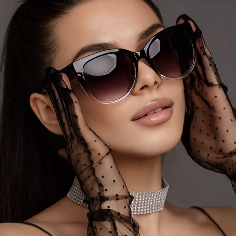 Damen extravagante Sonnenbrille mit modischem Cat-Eye Design Karnz