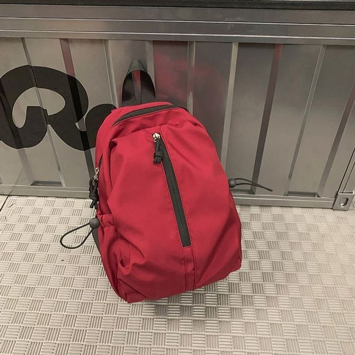 Moderner kompakter Reise-Rucksack Karnz