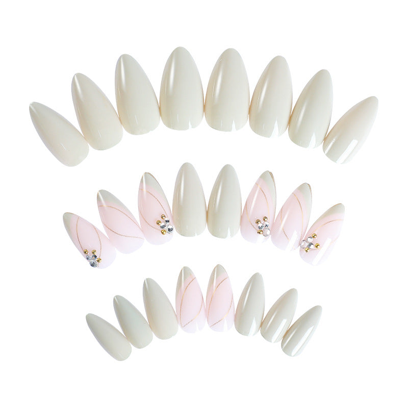 Nail Art Karnz