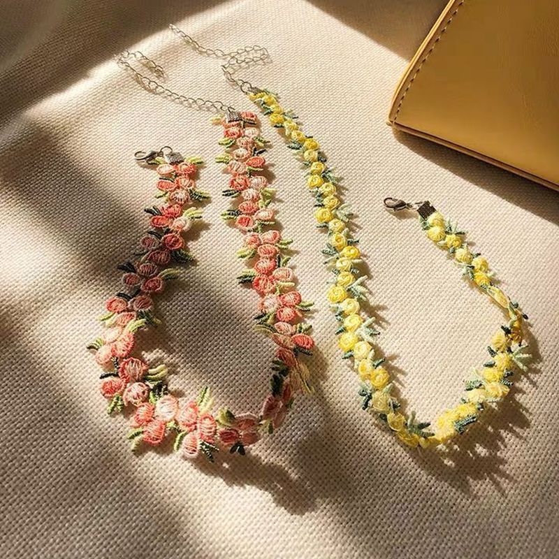 Florale Choker Halskette Karnz