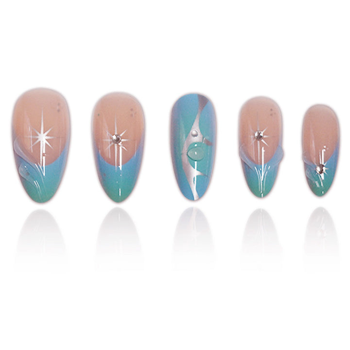 Künstlerische Stiletto Press-On Nagelverlängerungen mit einzigartigem 3D-Design Karnz