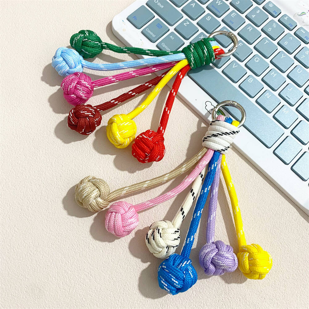 Bunte Knoten Dekor Schlüsselanhänger Karnz