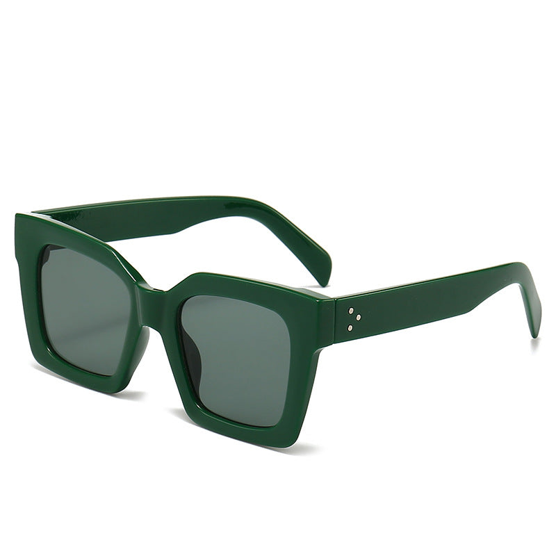 Damen Modische Sonnenbrille im markanten Schildkrötendesign Karnz