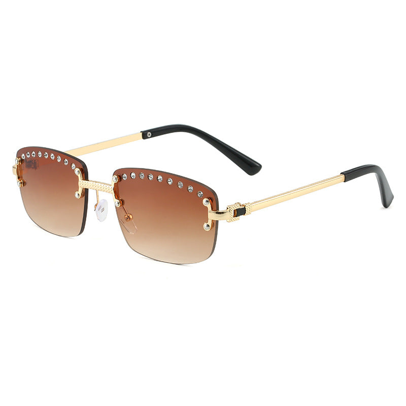 Damen elegante Sonnenbrille mit funkelnden Kristallakzenten Karnz