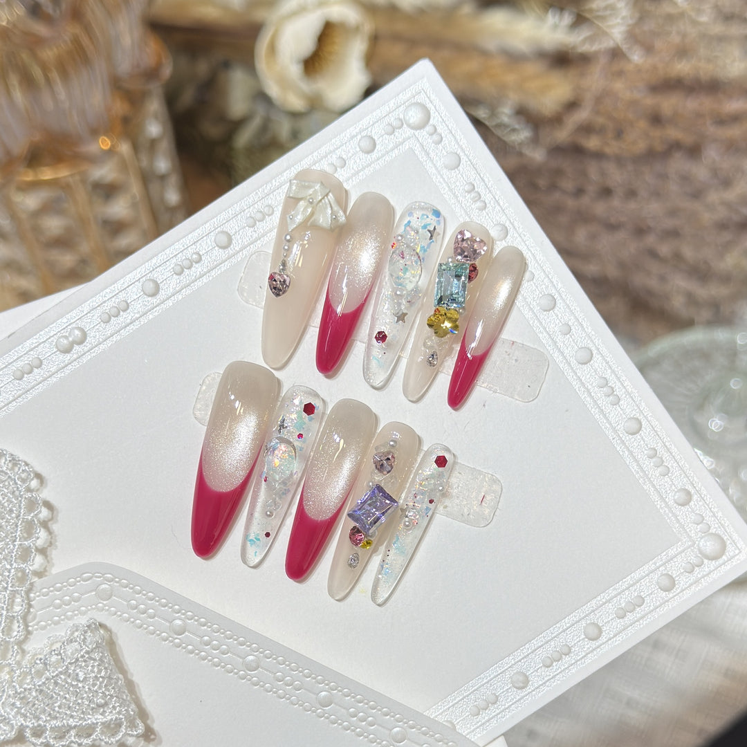 Stylisches dekoratives Press-On-Nagelset Karnz